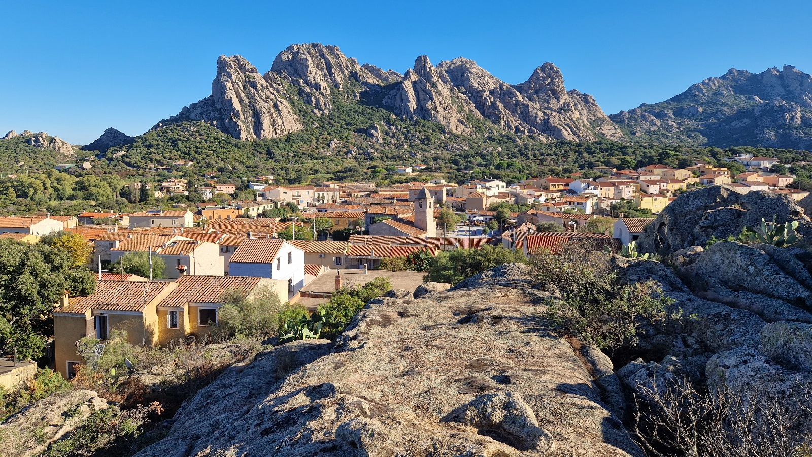 Una “buona novella”: San Pantaleo abbraccia Fabrizio De André