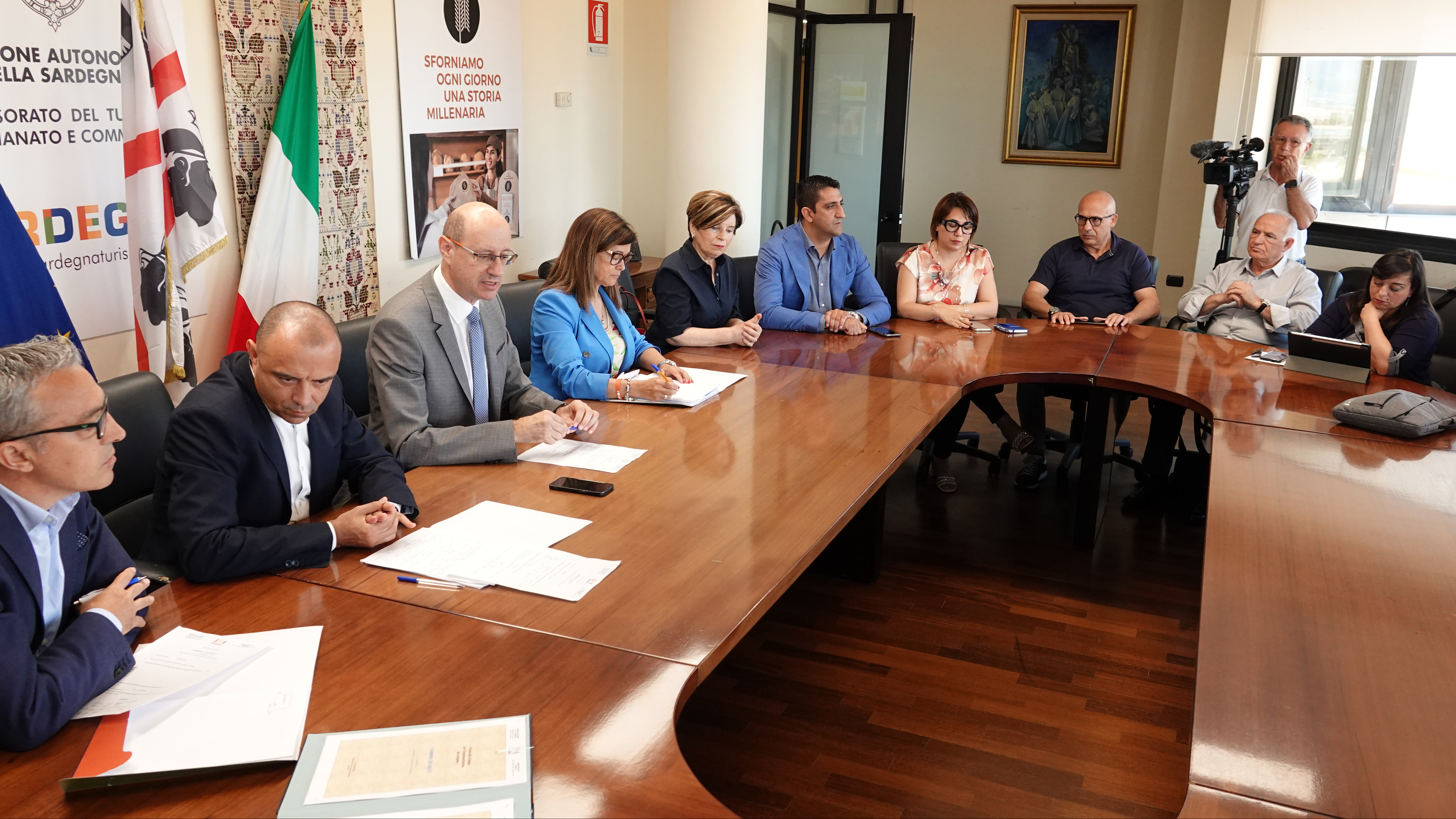 Si può essere “beati” anche se si fanno cento chilometri (a piedi) nel nome del turismo lento