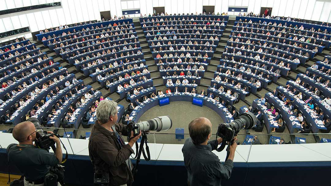 La Sardegna sogna un posto in Europa: gli avversari da battere sono il partito delle astensioni e i… numeri della Sicilia