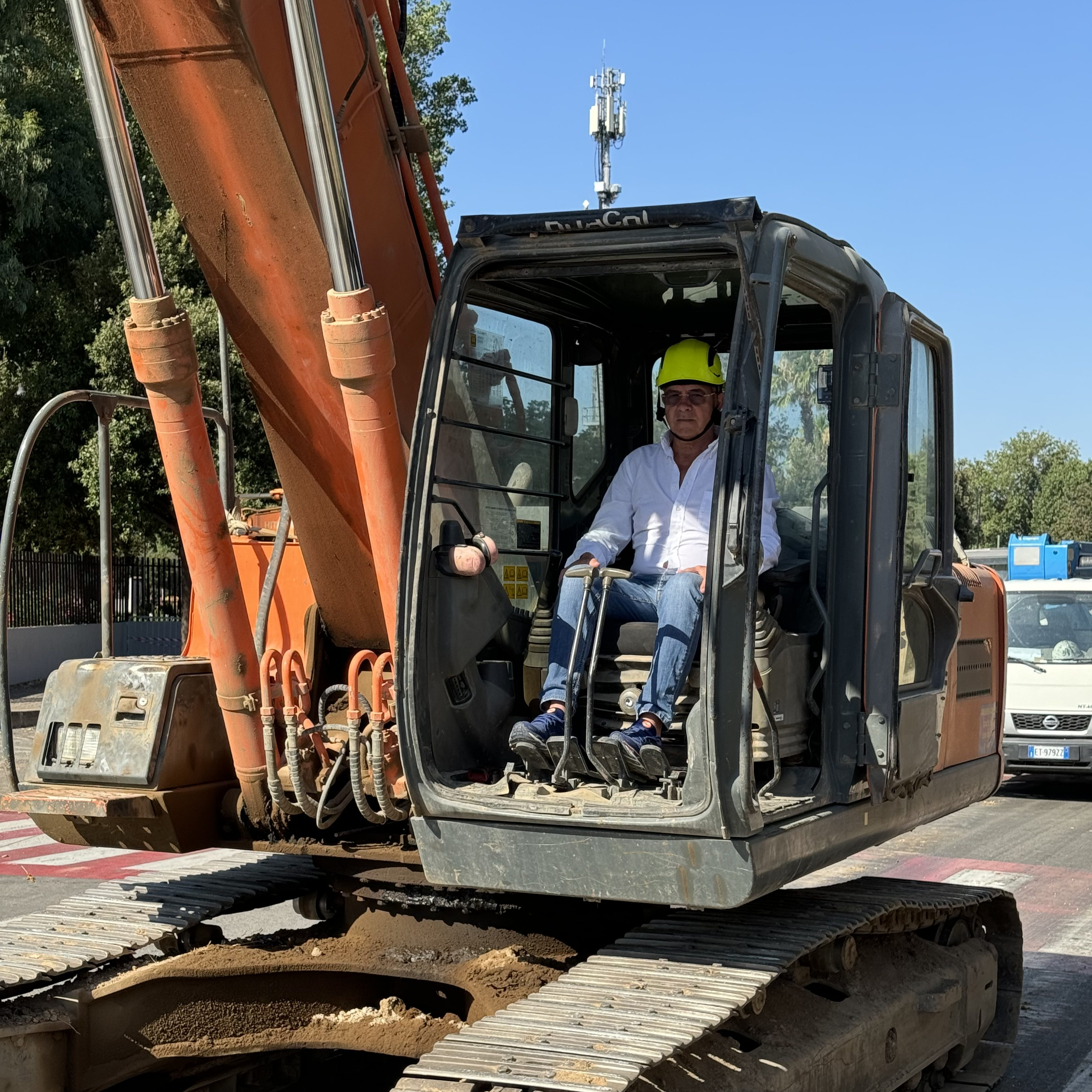 Nizzi: sindaco, operaio e collezionista di… fasce tricolori