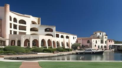 Arzachena, il giorno rovente del Puc. Pd e minoranza contro Ragnedda: “Ignorati i cittadini”