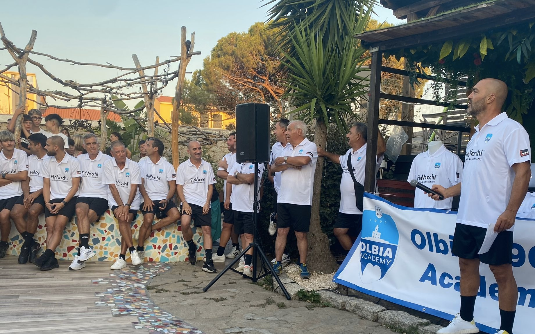 Calcio giovanile (250 ragazzi dai 4 ai 16 anni): divorzio tra mister Spanu e l’Olbia. Gli svizzeri preferiscono un argentino