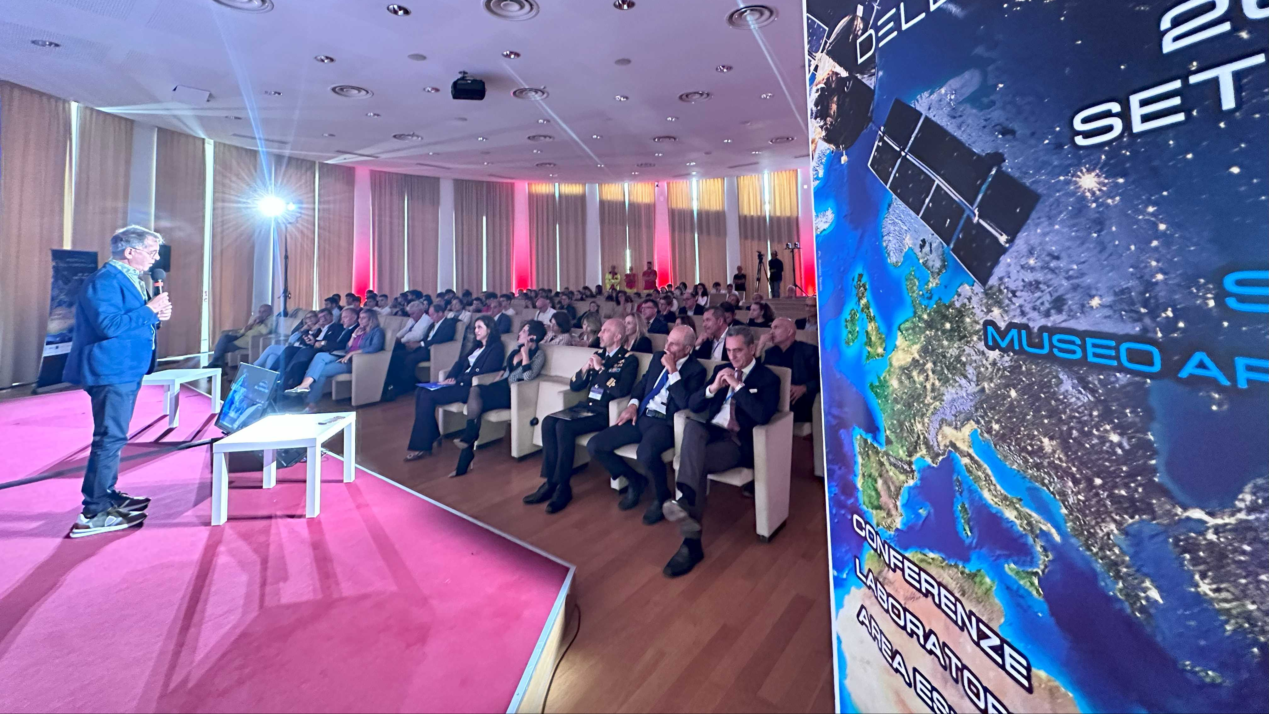 La navicella Sardegna ha conquistato un suo… Aerospazio. Mille visitatori al giorno, conferma per il 2025