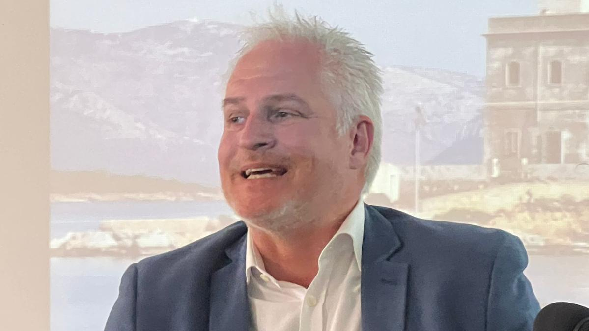 L’Olbia conferma e ufficializza il “divorzio” (non consensuale) dal Team manager: “La figura non è più prevista”. Bastava dirlo prima