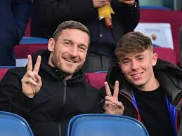 Cristian Totti diventa socio del padre per gestire campi di padel, volley e basket