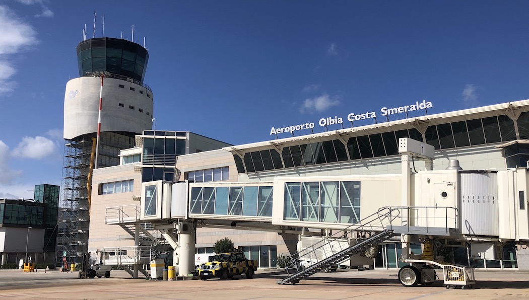 Riduzione dei consumi energetici: sì degli aeroporti di Olbia e Alghero a “M’illumino di meno”