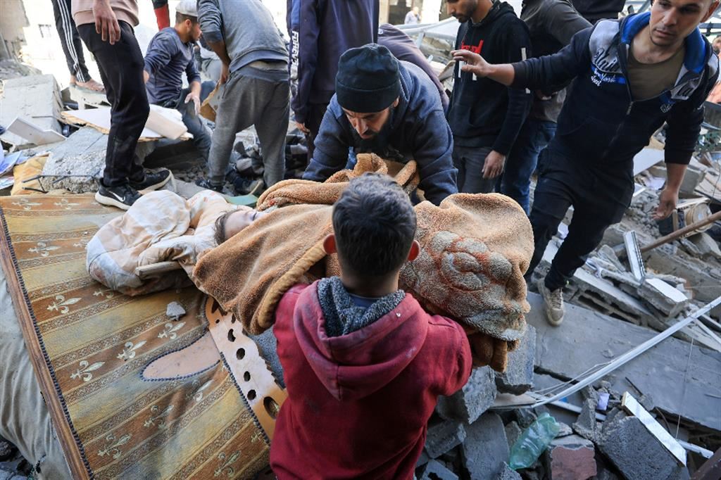 Gaza: la strage di bambini, uomini e donne è simile alla “mattanza” dei tonni