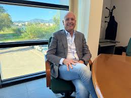 Piccinnu lascia, tocca alla Desole (che dice no), e quindi entrerà in Consiglio Mimmino Sciretti