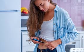 Dura protesta dei diabetici contro la Regione: “L’insulina settimanale indisponibile in Sardegna a quattro mesi dall’annuncio”