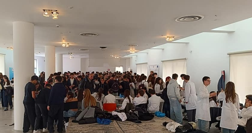 “Scienza in Piazza” (pardon, in aeroporto): via al laboratorio per studenti e cittadini