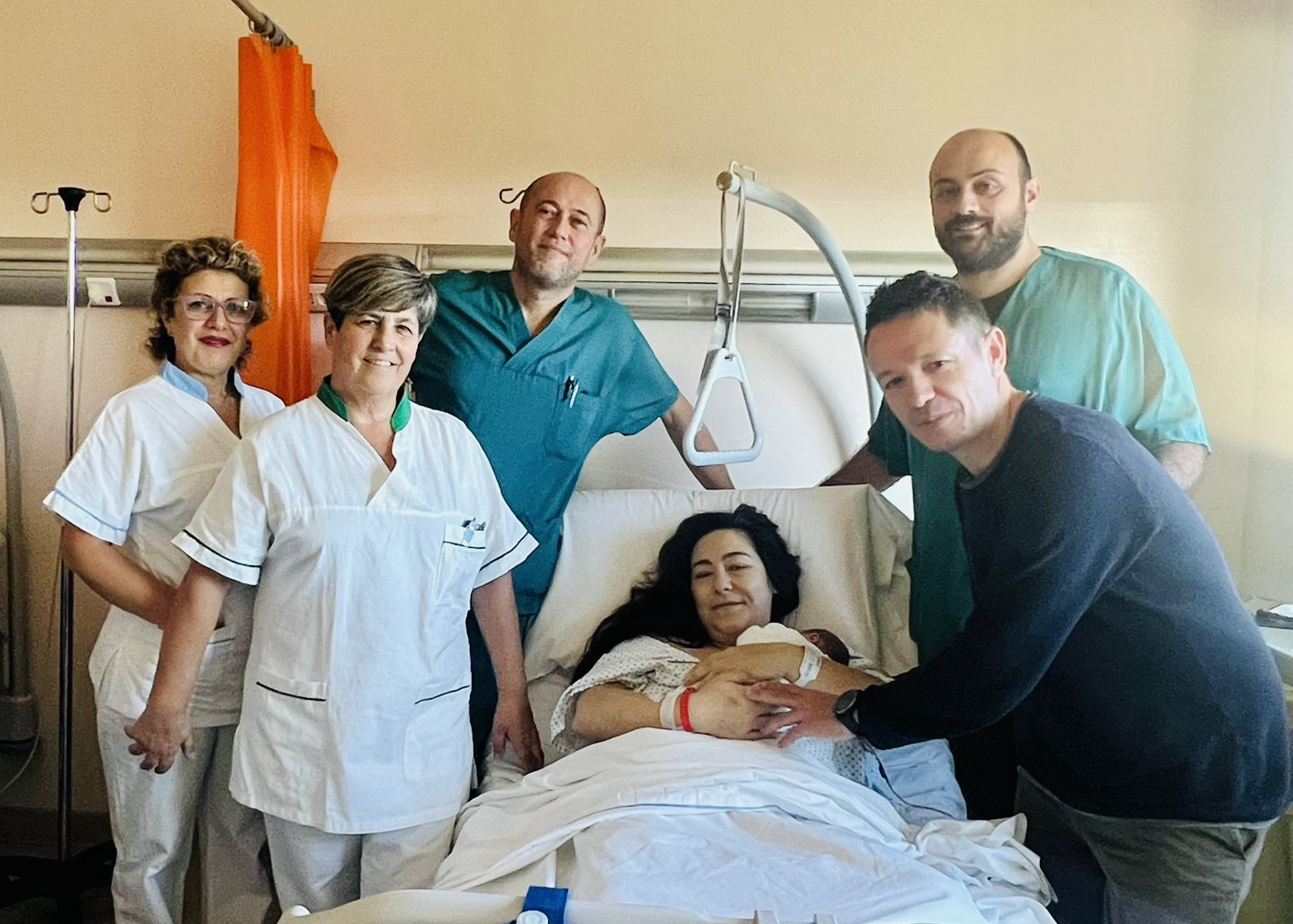 Gallura: il primo nato del 2026 è Abdul Aziz terzogenito di una famiglia di Arzachena. L’ultima del 2025 è Sofia,  figlia di una coppia di Olbia