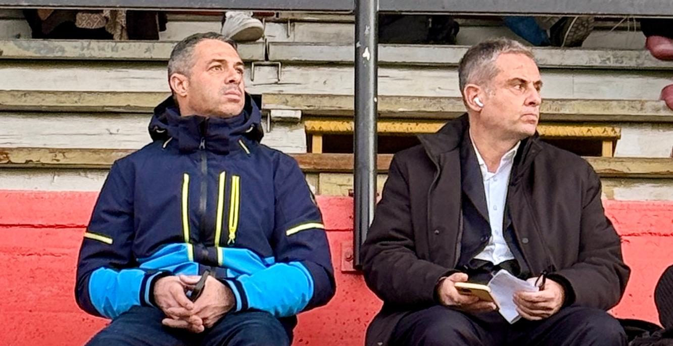 Olbia, così non va. La Lodigiani vince senza sforzarsi: 2-0 e un rigore sbagliato. Urgono rinforzi: Corda dovrà lavorare sodo. In tribuna anche Sulas