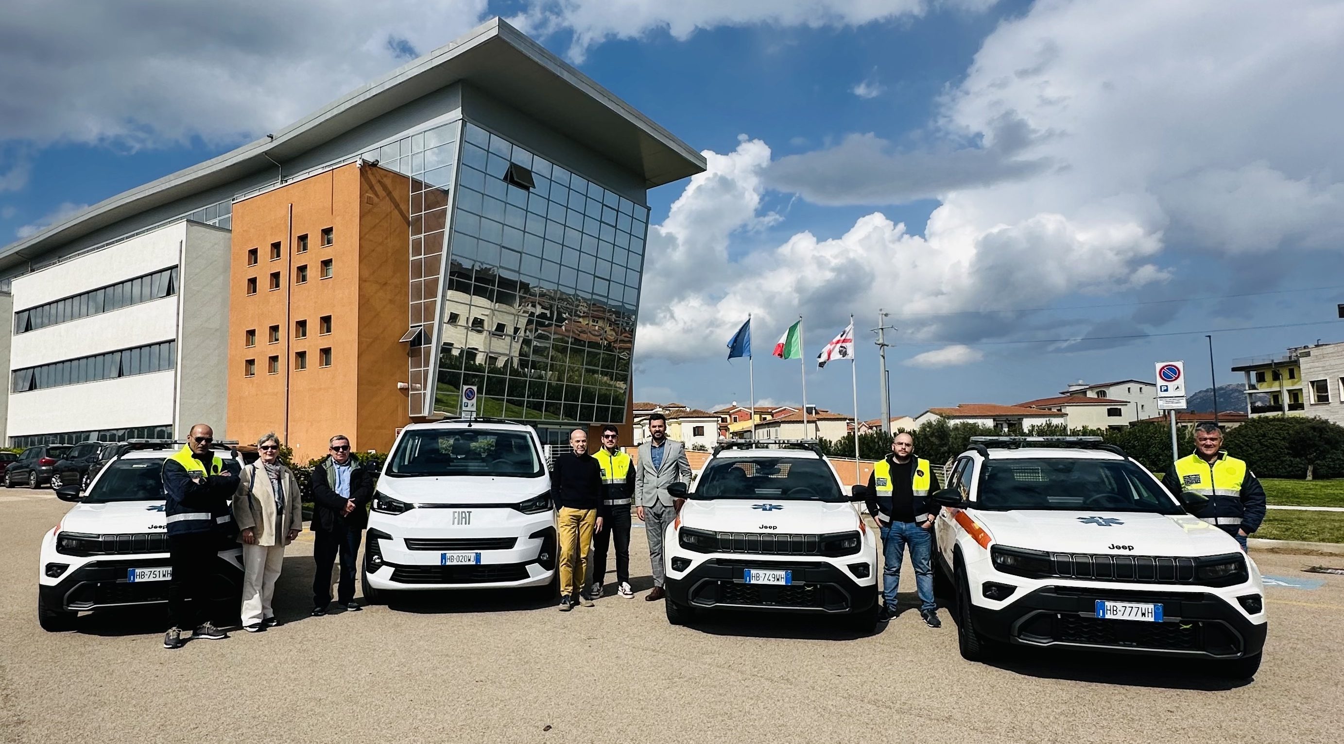 Asl Gallura: tre nuove Jeep per il trasporto di sangue e plasma, un van a 9 posti per il centro di igiene mentale