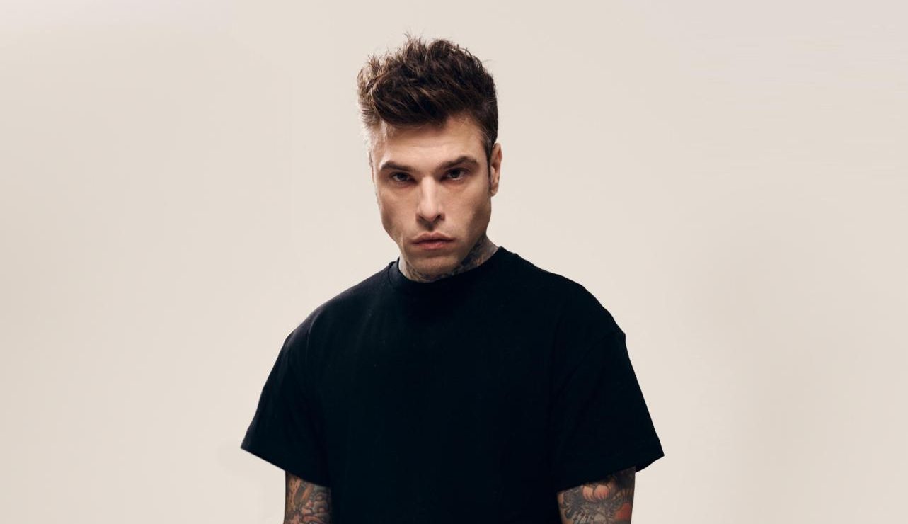 Pasqua con i tuoi, Pasquetta con… Fedez, Michielin e Manuelito in concerto a Cannigione
