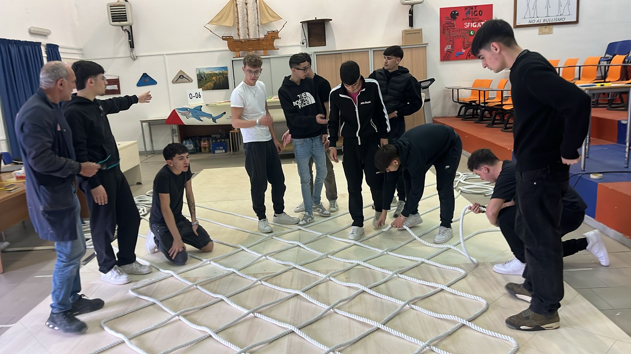 Un tappeto in canapa (lungo un km) da Guinness: anche 10 studenti di Olbia alla sfida mondiale