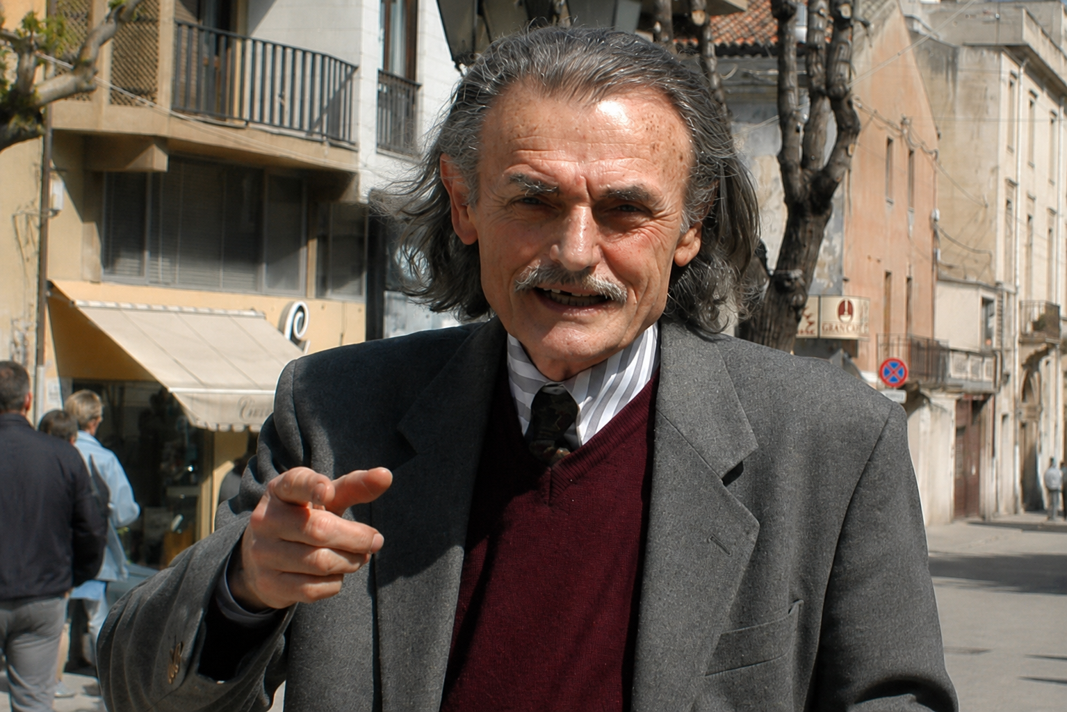 Ciao, “San” Giovanni Canu, il cronista gentile che non ha mai perso la calma. 90 anni di vita, 70 alla Nuova