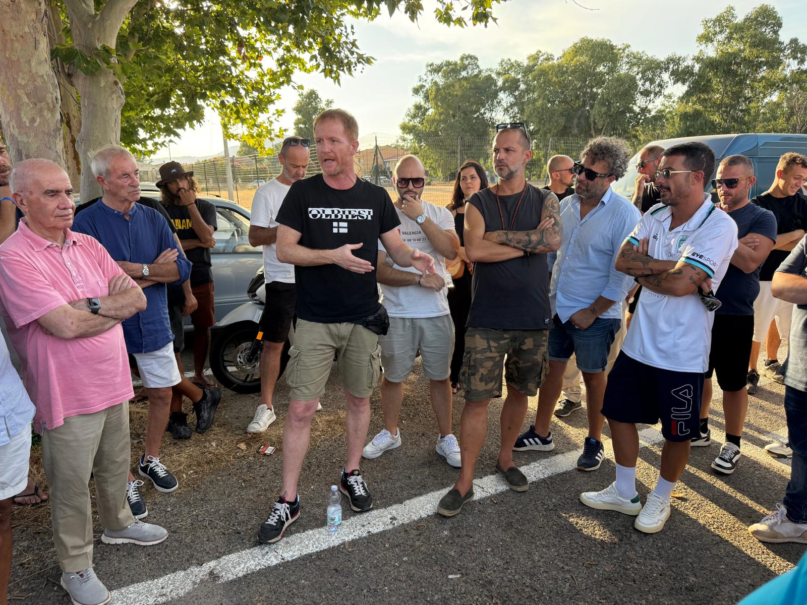 No all’Eccellenza: affollata riunione dei promotori dell’associazione “Forza Olbia” in attesa dell’esito del ricorso