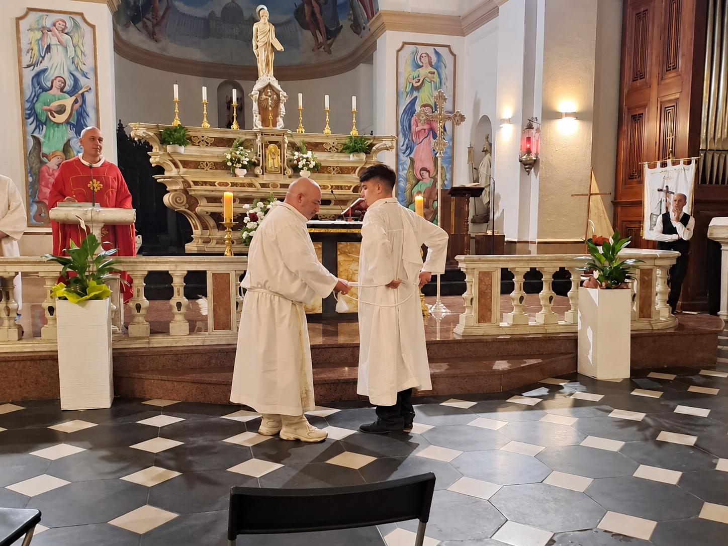 Santa Croce, doppia festa nella parrocchia di San Paolo con l’ingresso di due nuovi confratelli